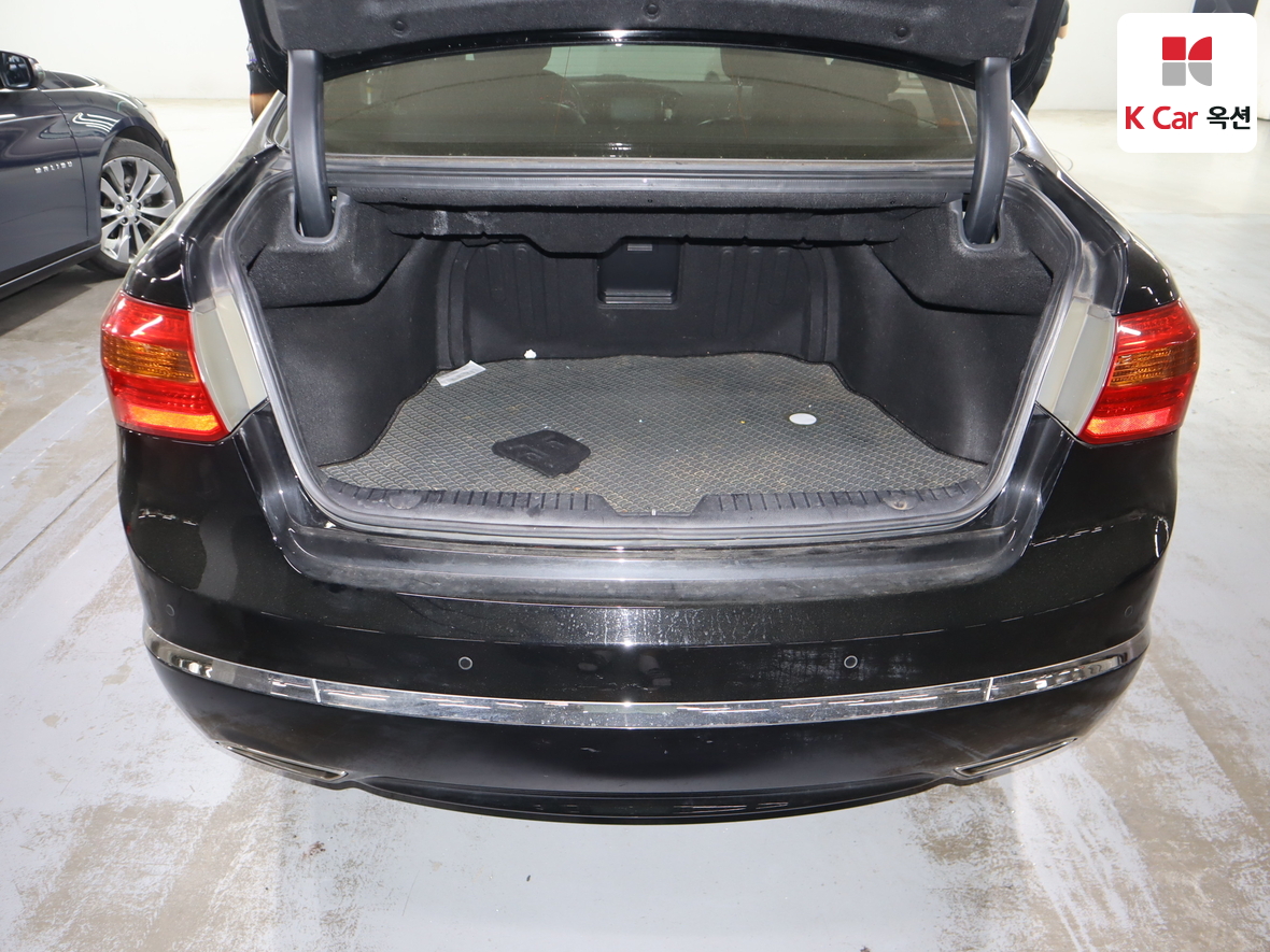 كيا K7 2010 - صورة 24