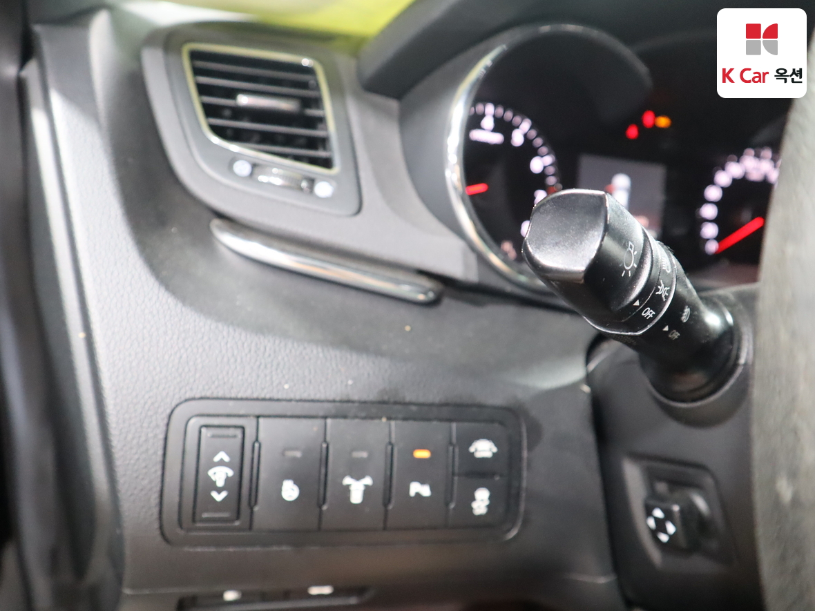 كيا K7 2010 - صورة 9