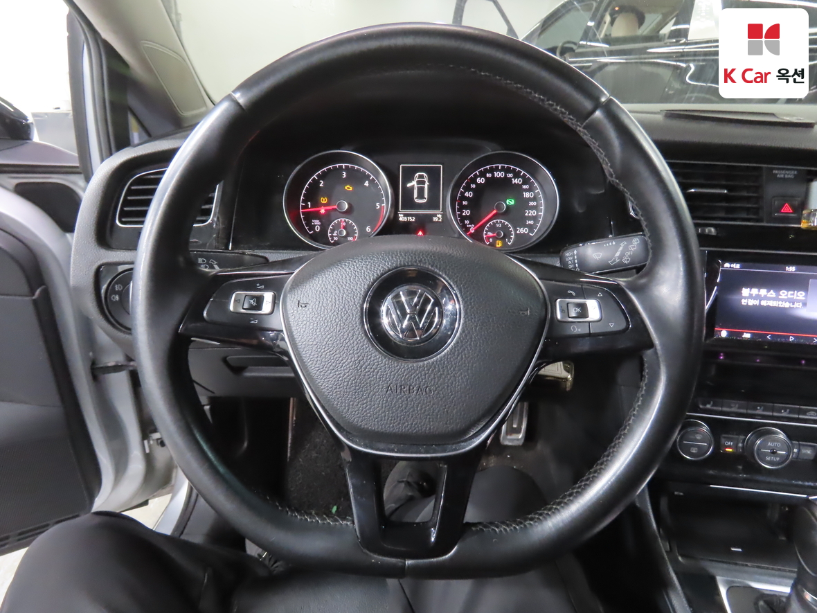 VOLKSWAGEN 골프 - 10