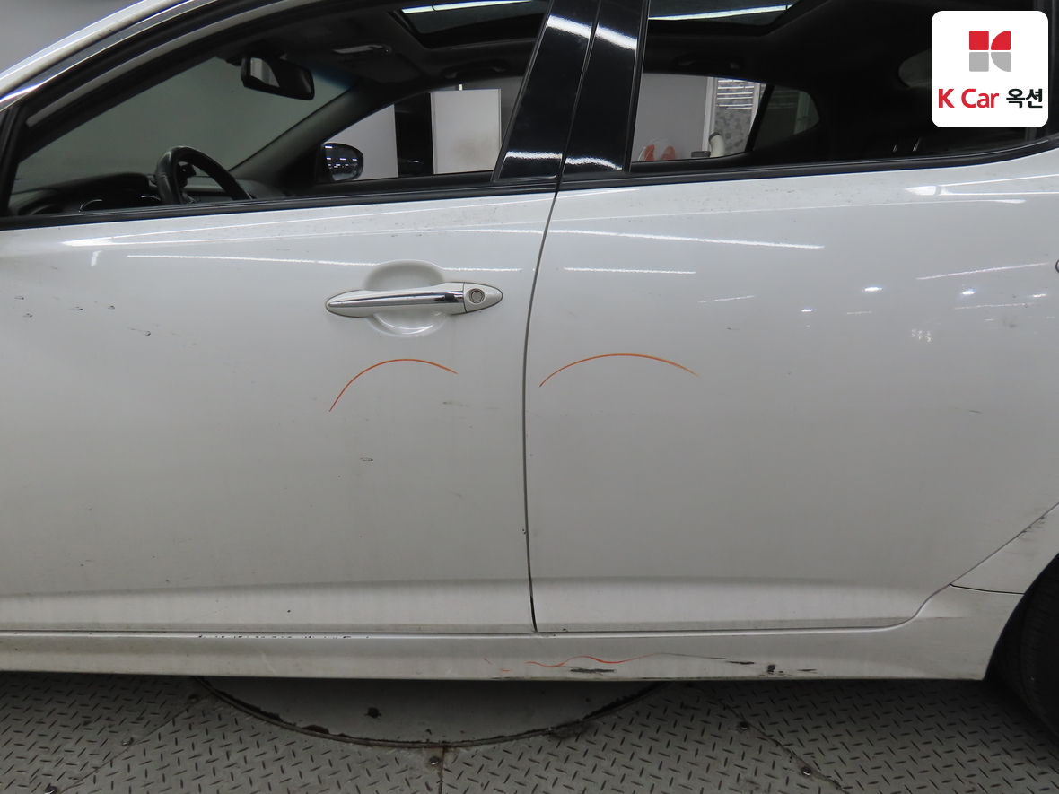 Kia K5 2011 - Image 40