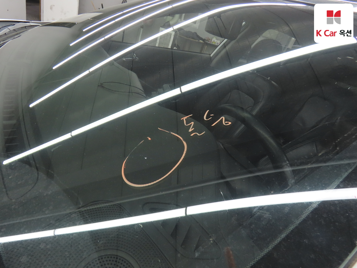 Kia K5 2011 - Image 36