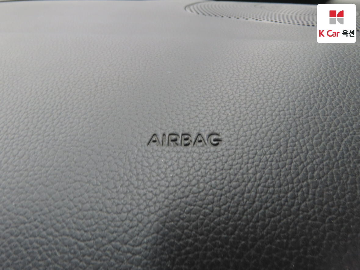 Kia K5 2011 - Image 33