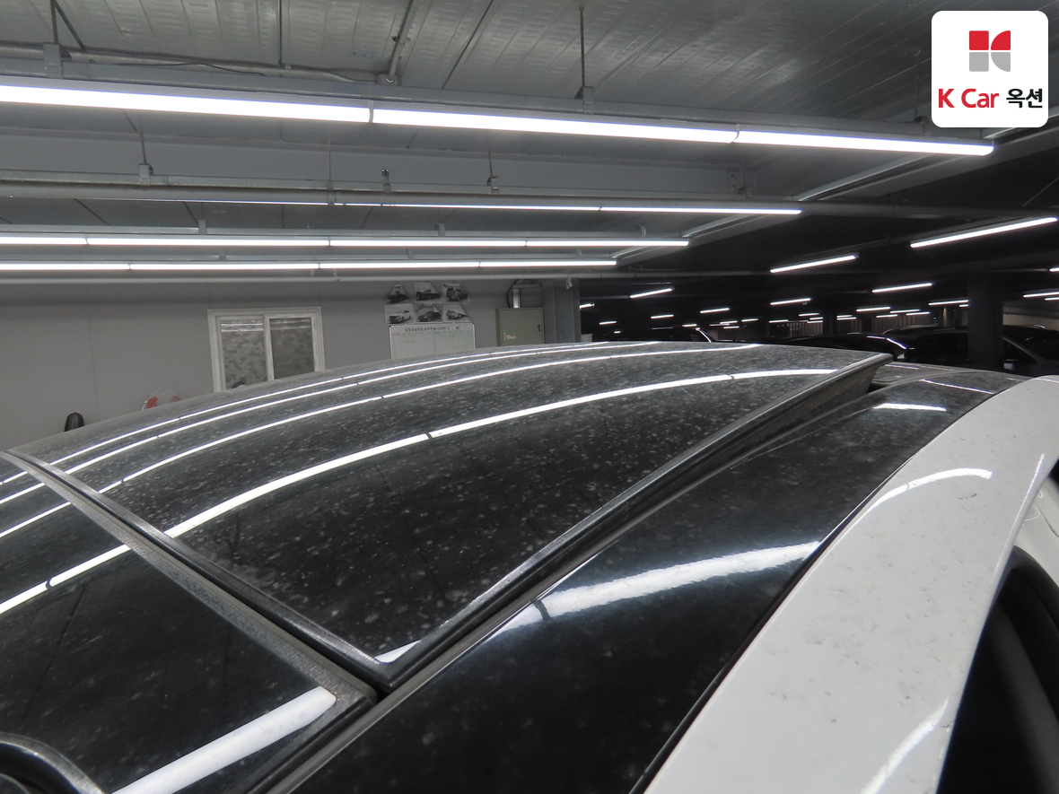 Kia K5 2011 - Image 23