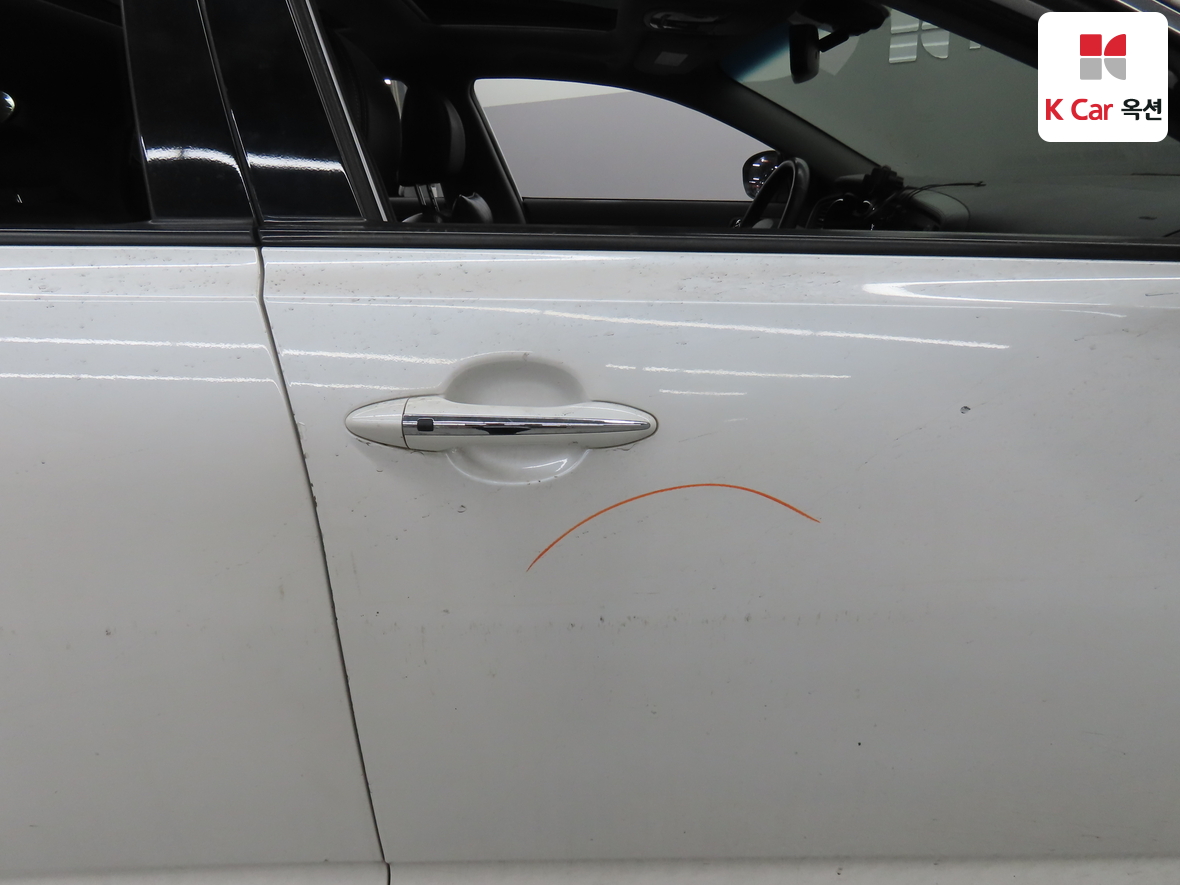 Kia K5 2011 - Image 44