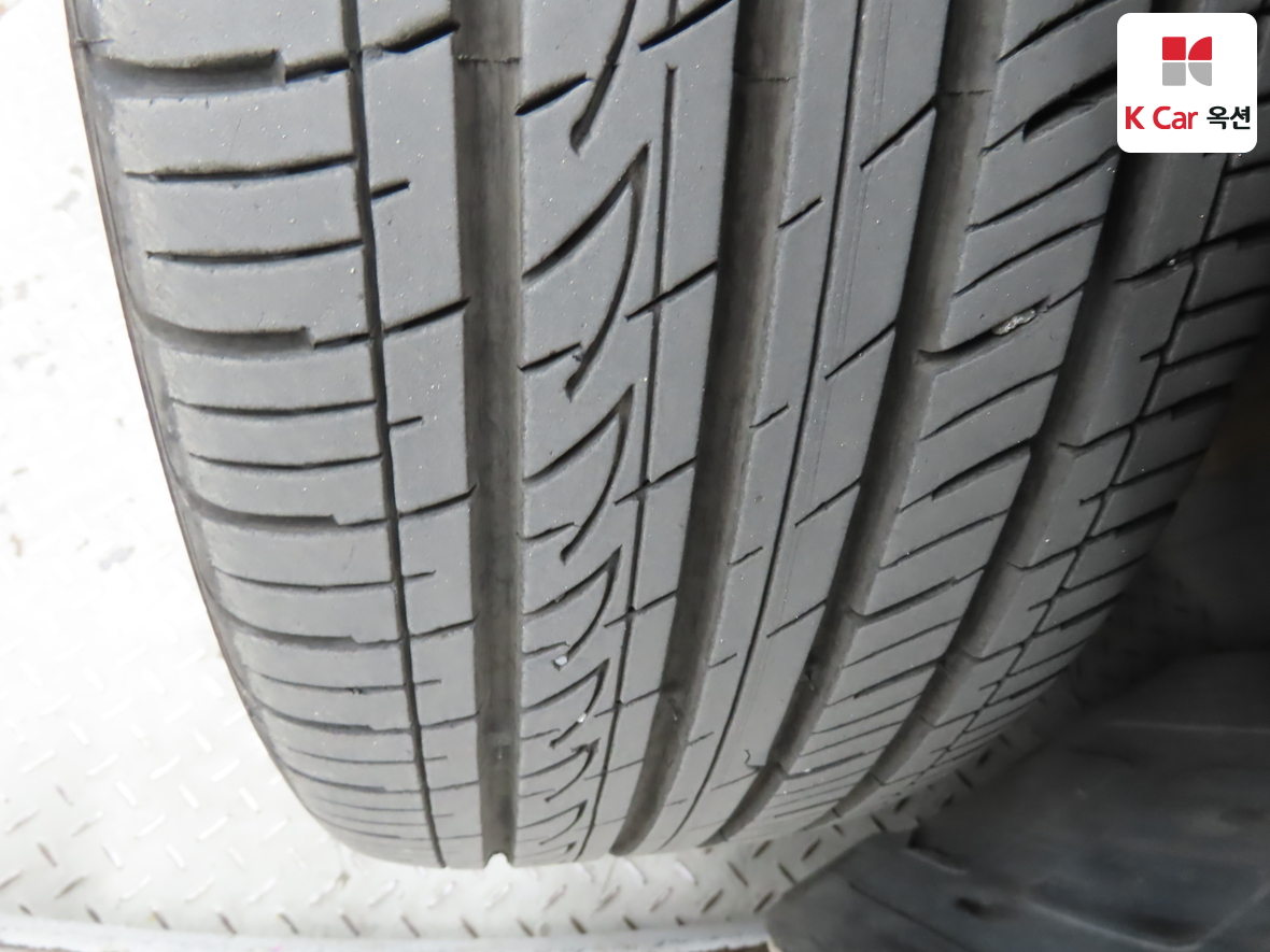 Kia K5 2011 - Image 34