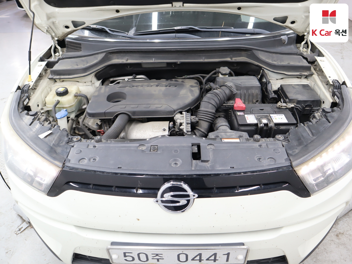 KG Mobility Tivoli 2016 - Image 34