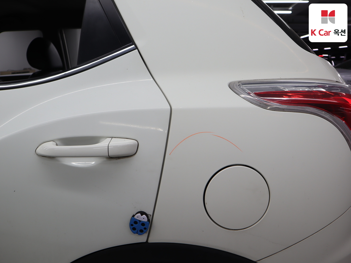 KG Mobility Tivoli 2016 - Image 39