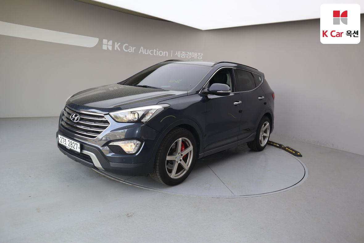 Hyundai Santa Fe - 1