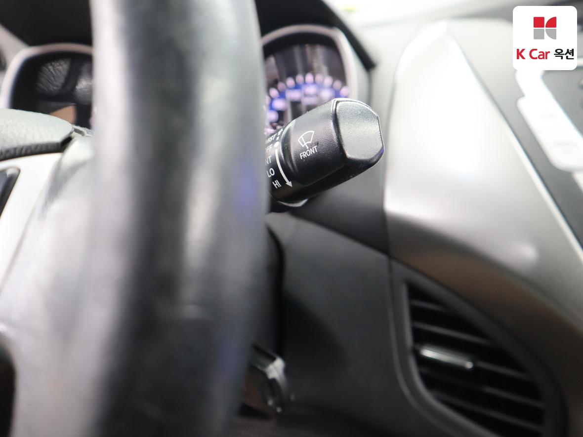 Hyundai Elantra 2012 - Image 11