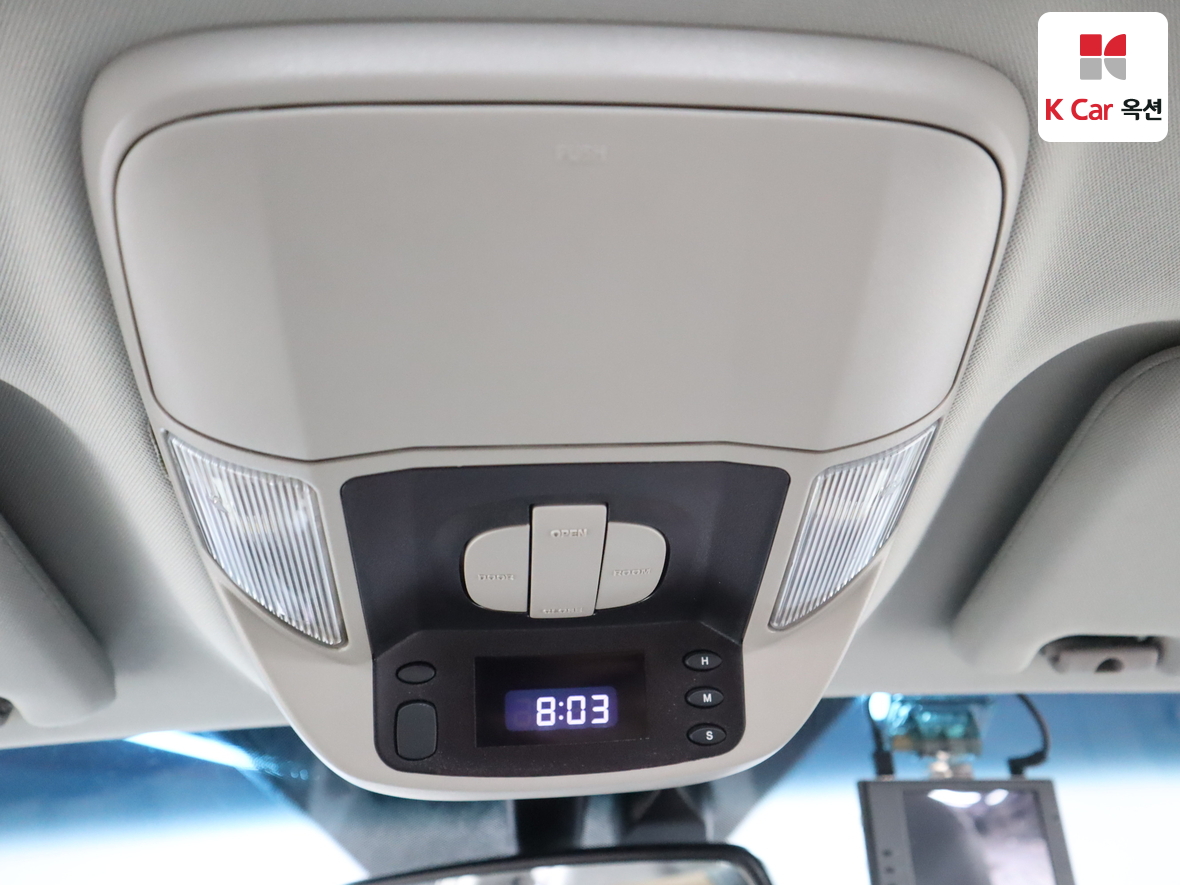 سانج يونج كوراندو توريزمو 2016 - صورة 12