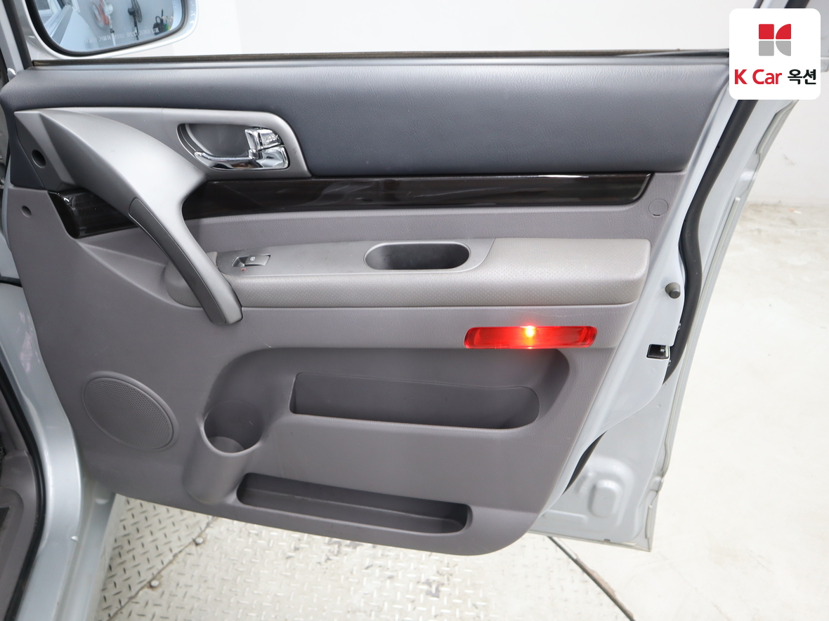 سانج يونج كوراندو توريزمو 2016 - صورة 30