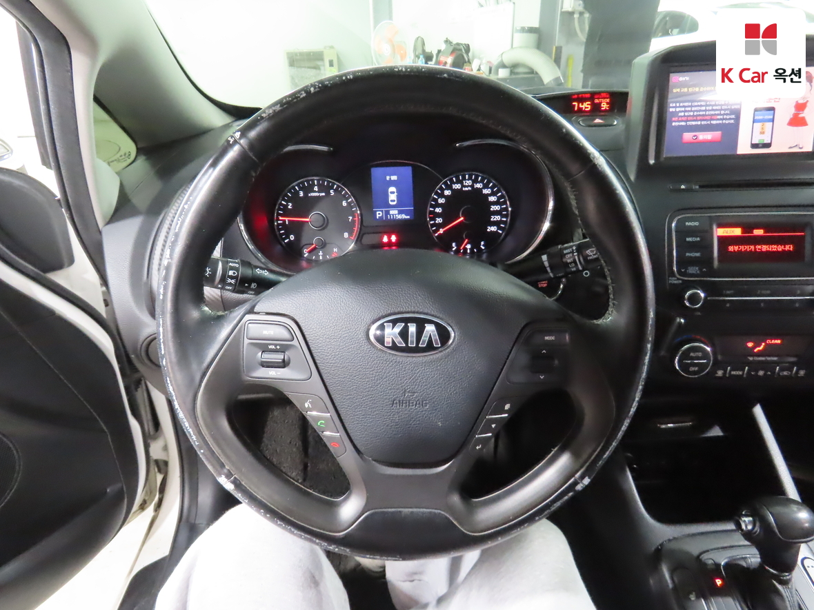 كيا K3 2013 - صورة 10