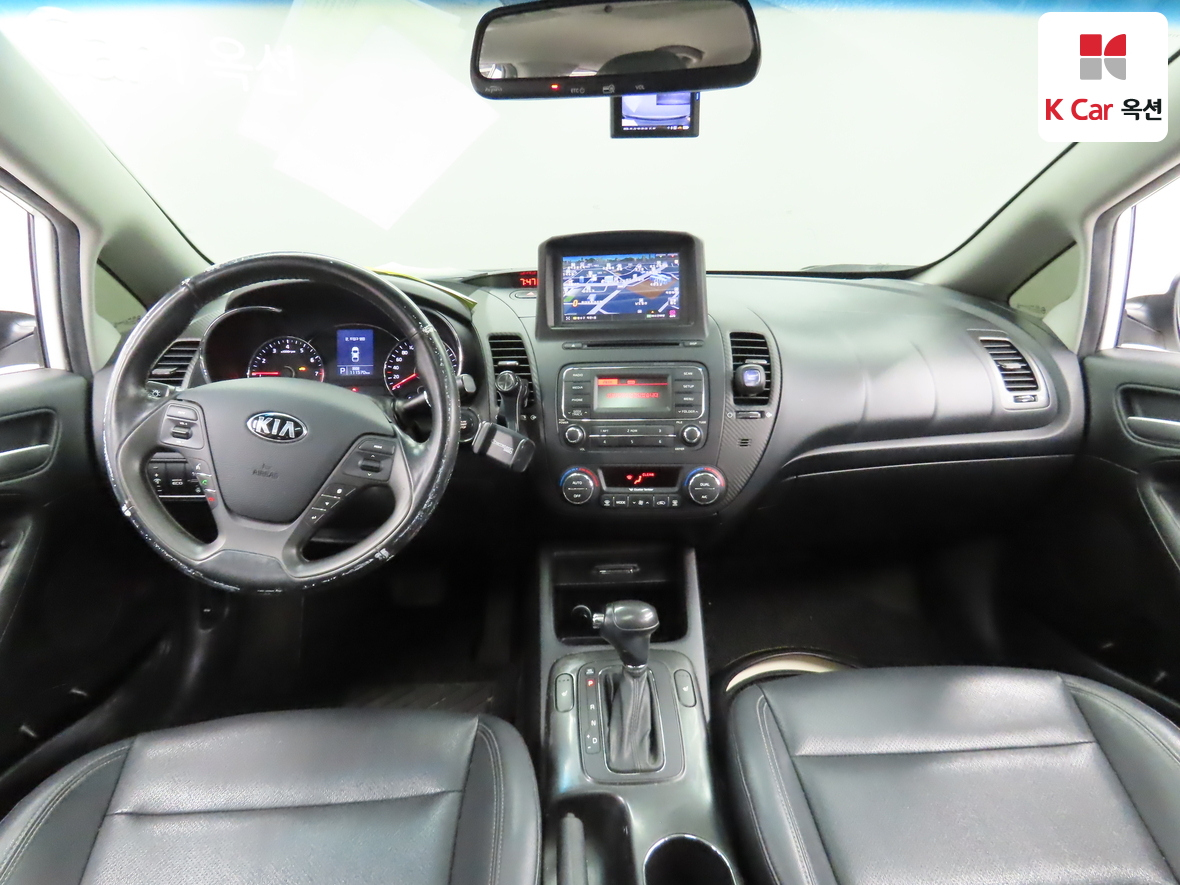 كيا K3 2013 - صورة 3