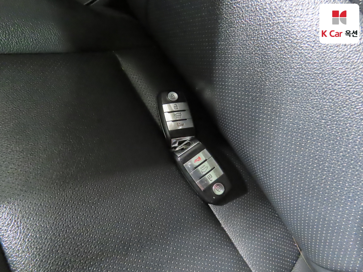 كيا K3 2013 - صورة 18