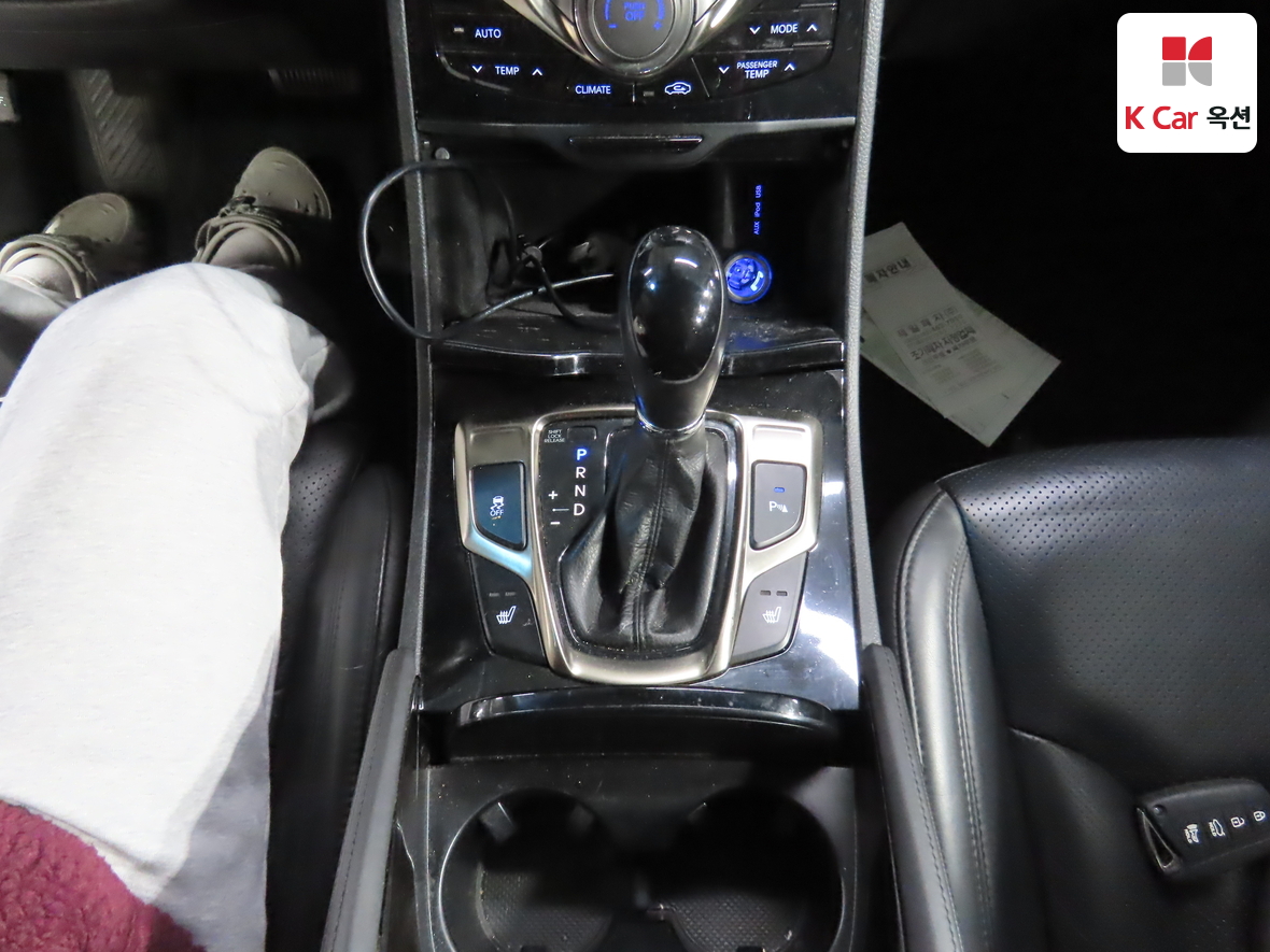 هيونداي أزيرا 2011 - صورة 16