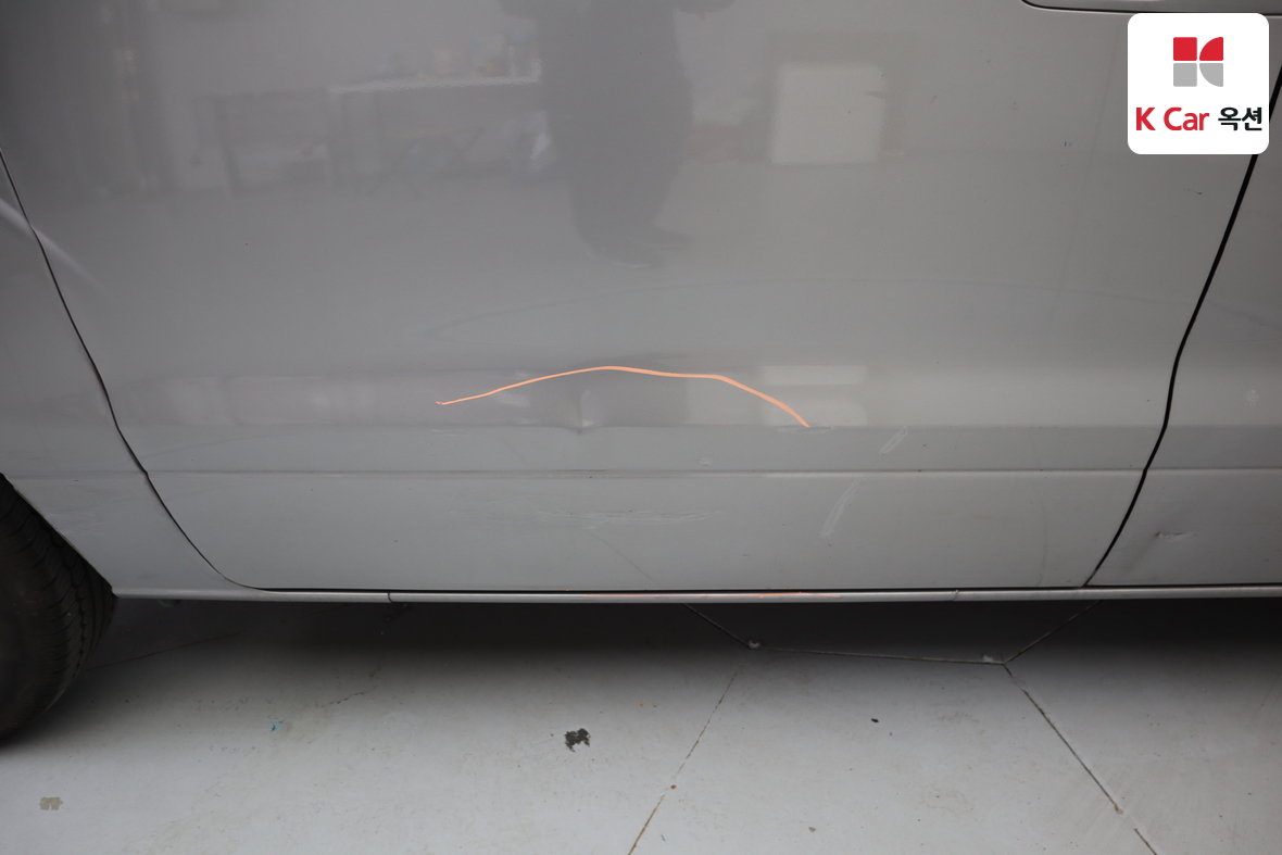Hyundai Grand Starex - 38