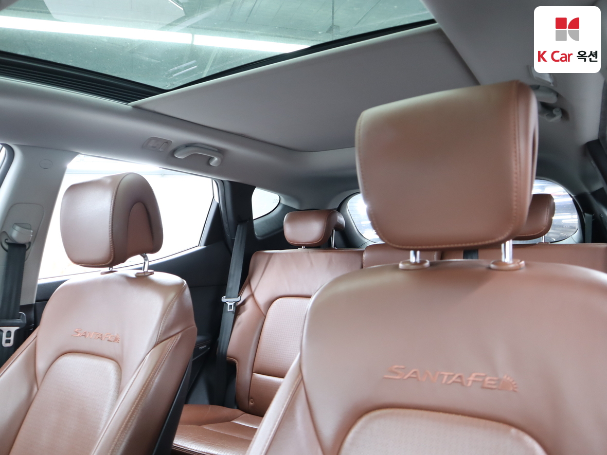 هيونداي سانتافي 2013 - صورة 19