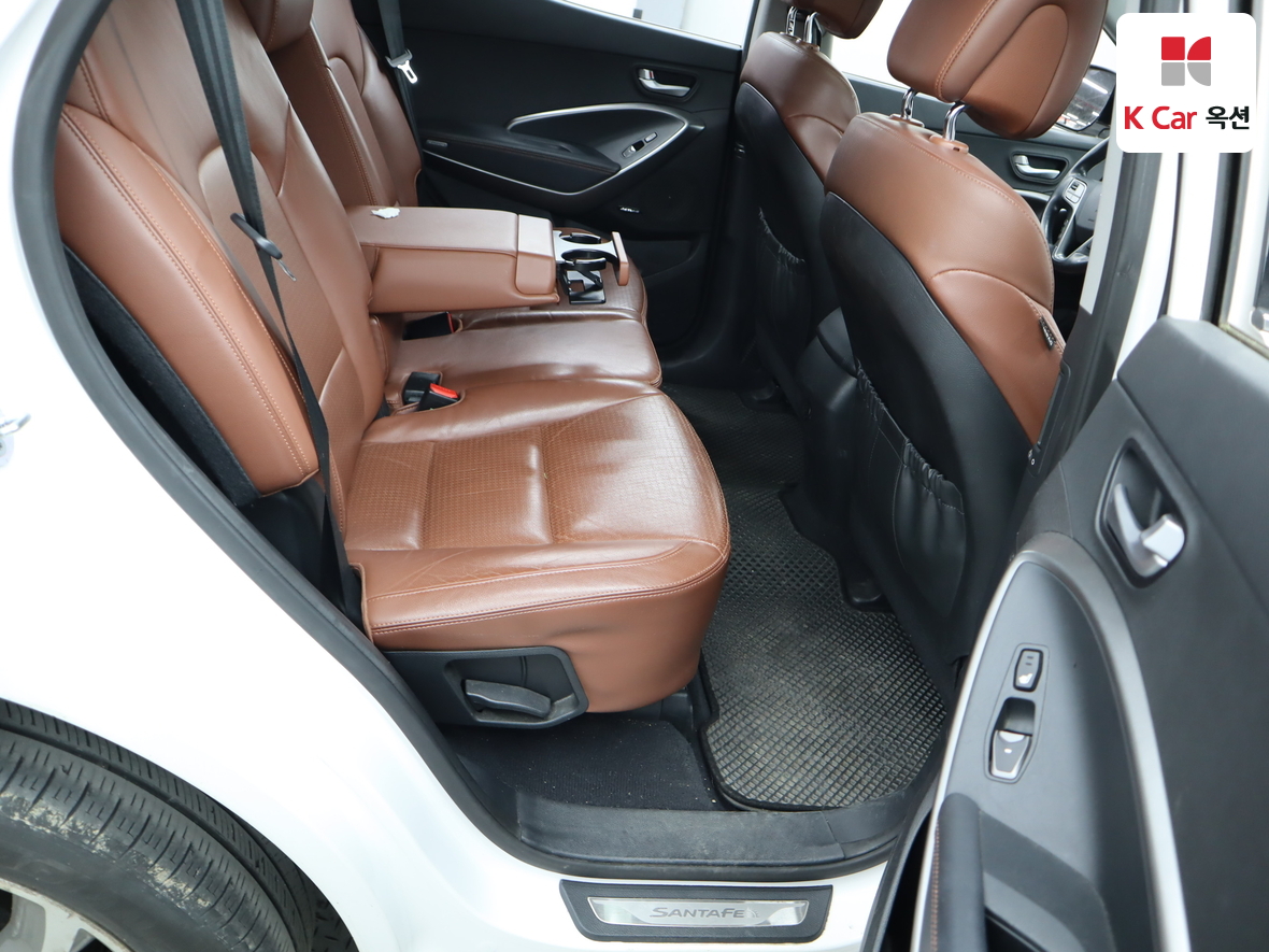 هيونداي سانتافي 2013 - صورة 31