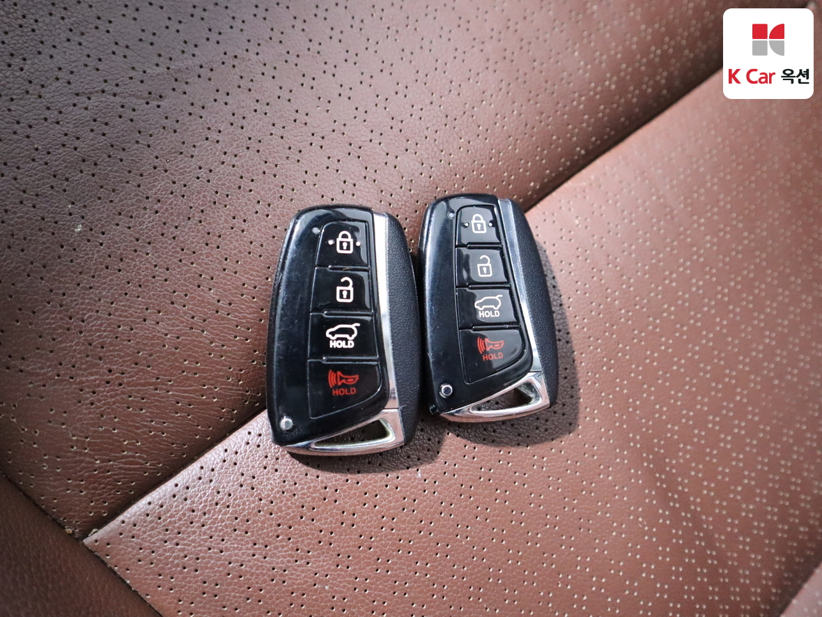 هيونداي سانتافي 2013 - صورة 17