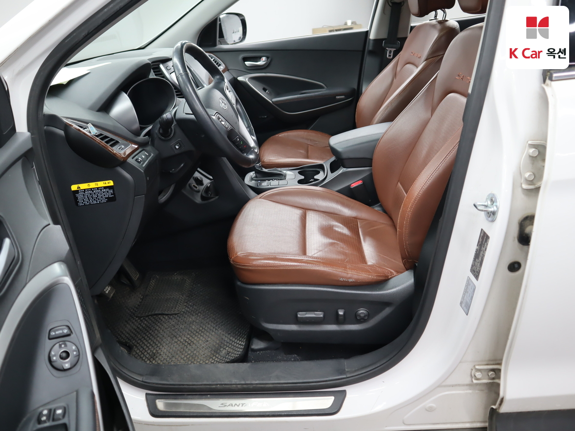 هيونداي سانتافي 2013 - صورة 18