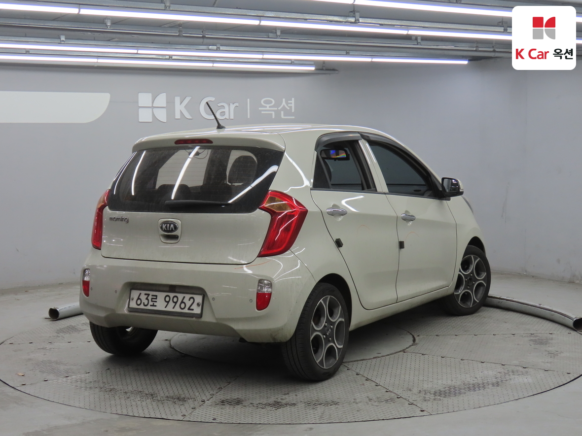 كيا مورنينج 2013 - صورة 2