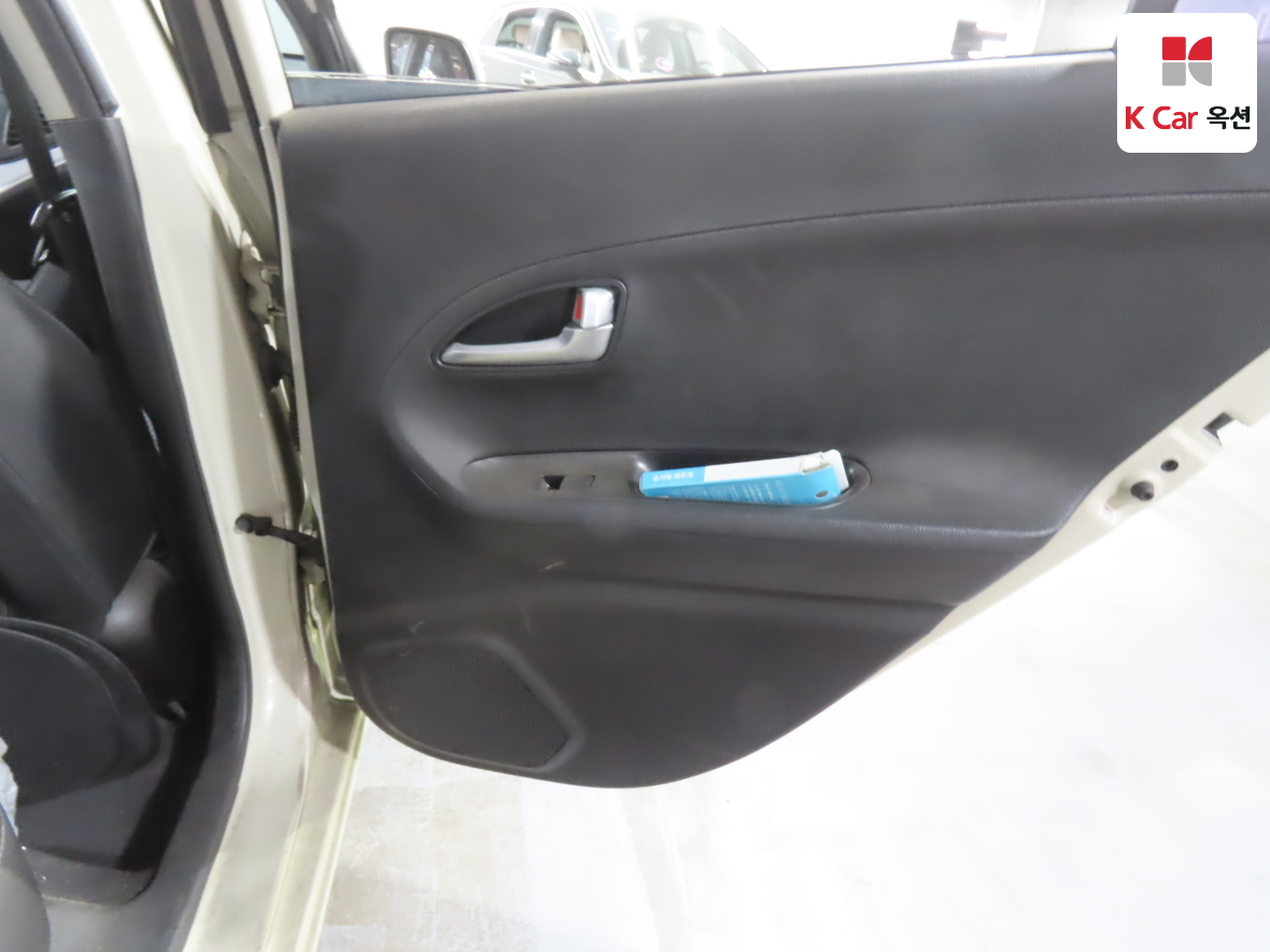 كيا مورنينج 2013 - صورة 25