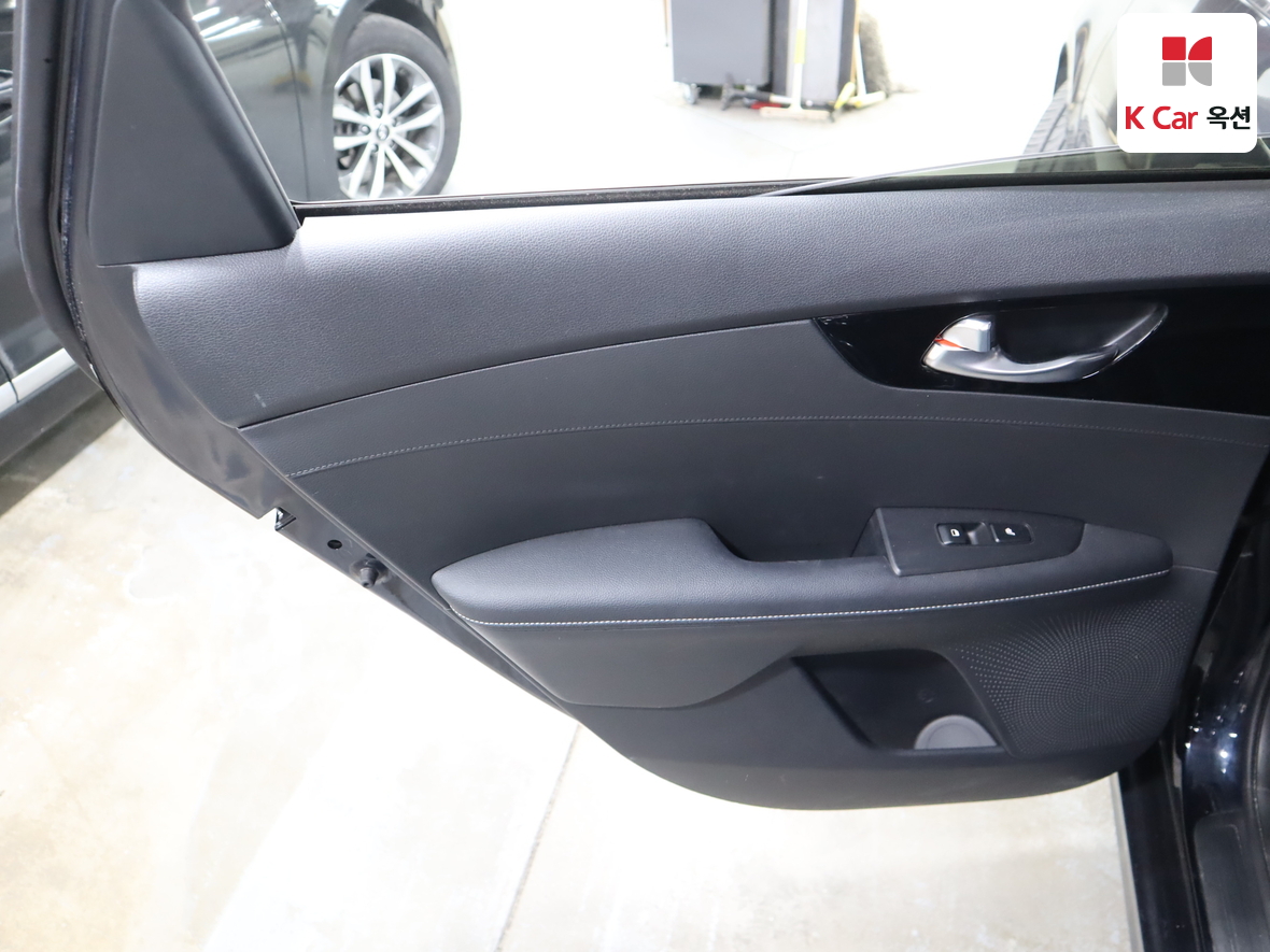 كيا K3 2022 - صورة 21