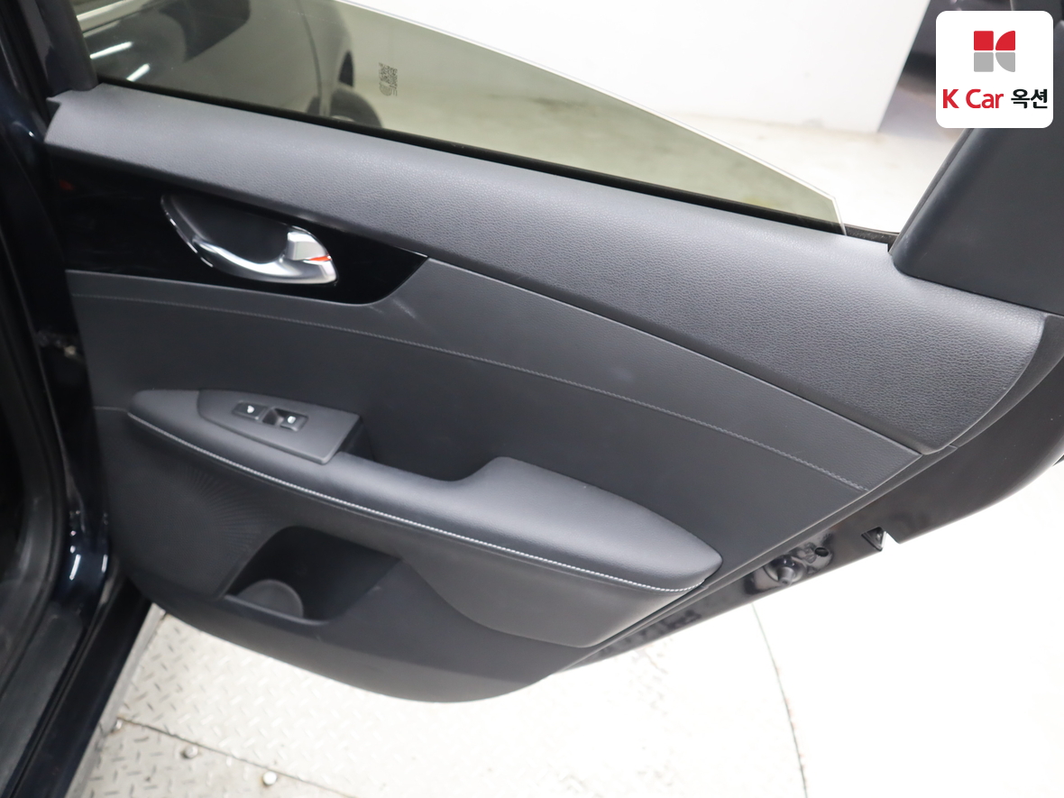 كيا K3 2022 - صورة 25