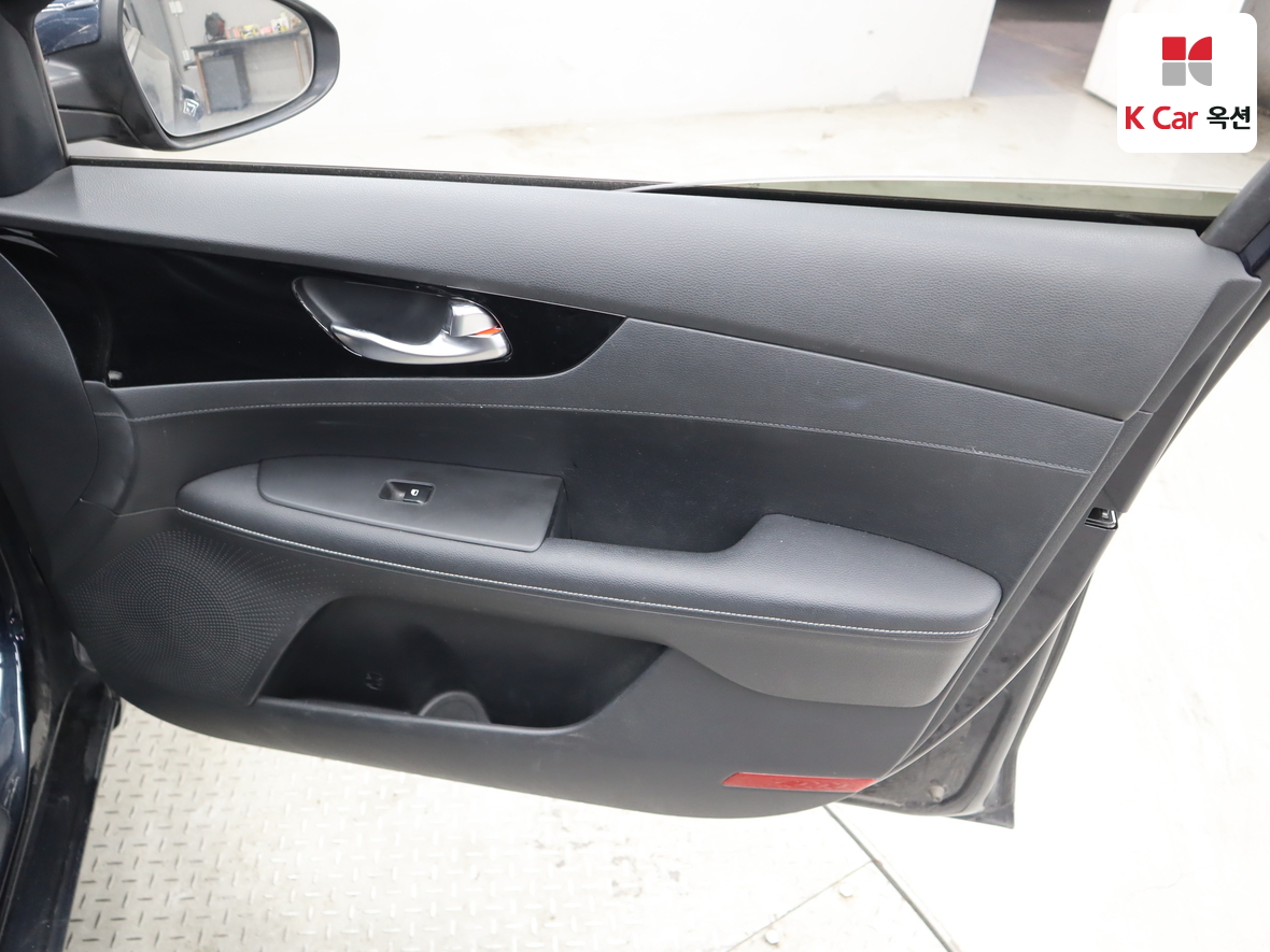 كيا K3 2022 - صورة 27