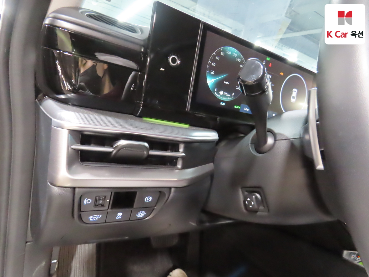 هيونداي أزيرا 2023 - صورة 9