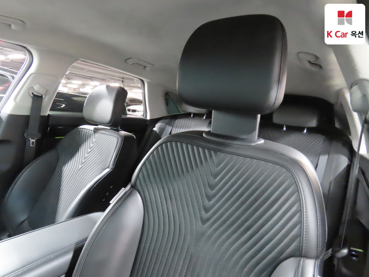 هيونداي أزيرا 2023 - صورة 20