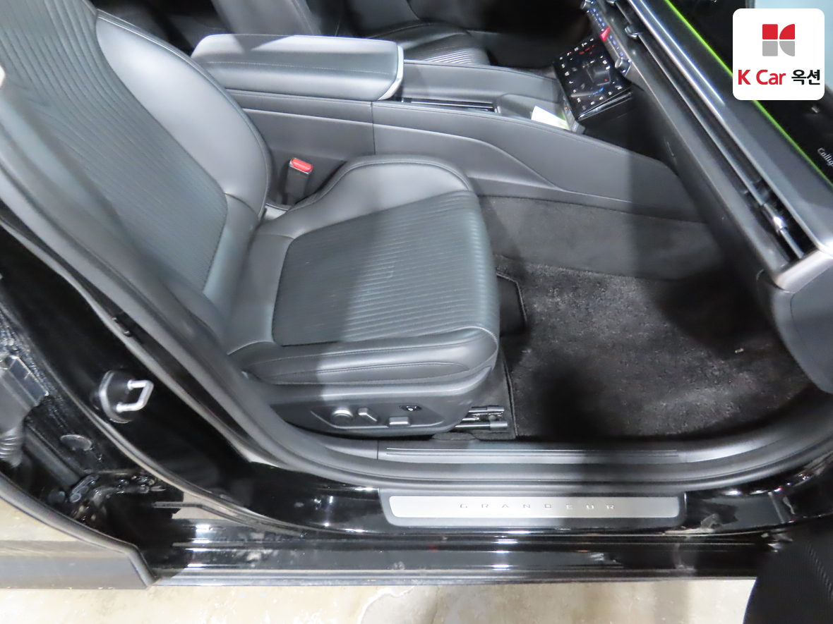 هيونداي أزيرا 2023 - صورة 32