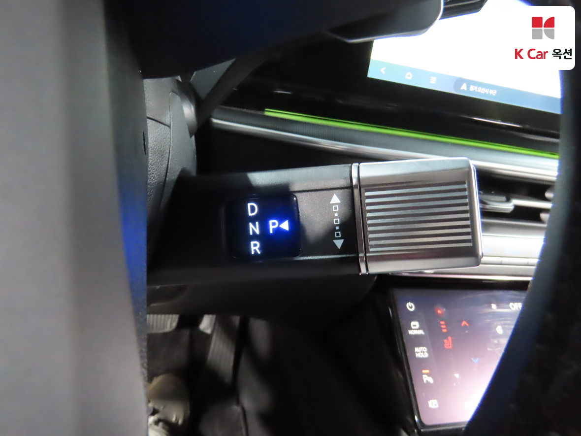 هيونداي أزيرا 2023 - صورة 17