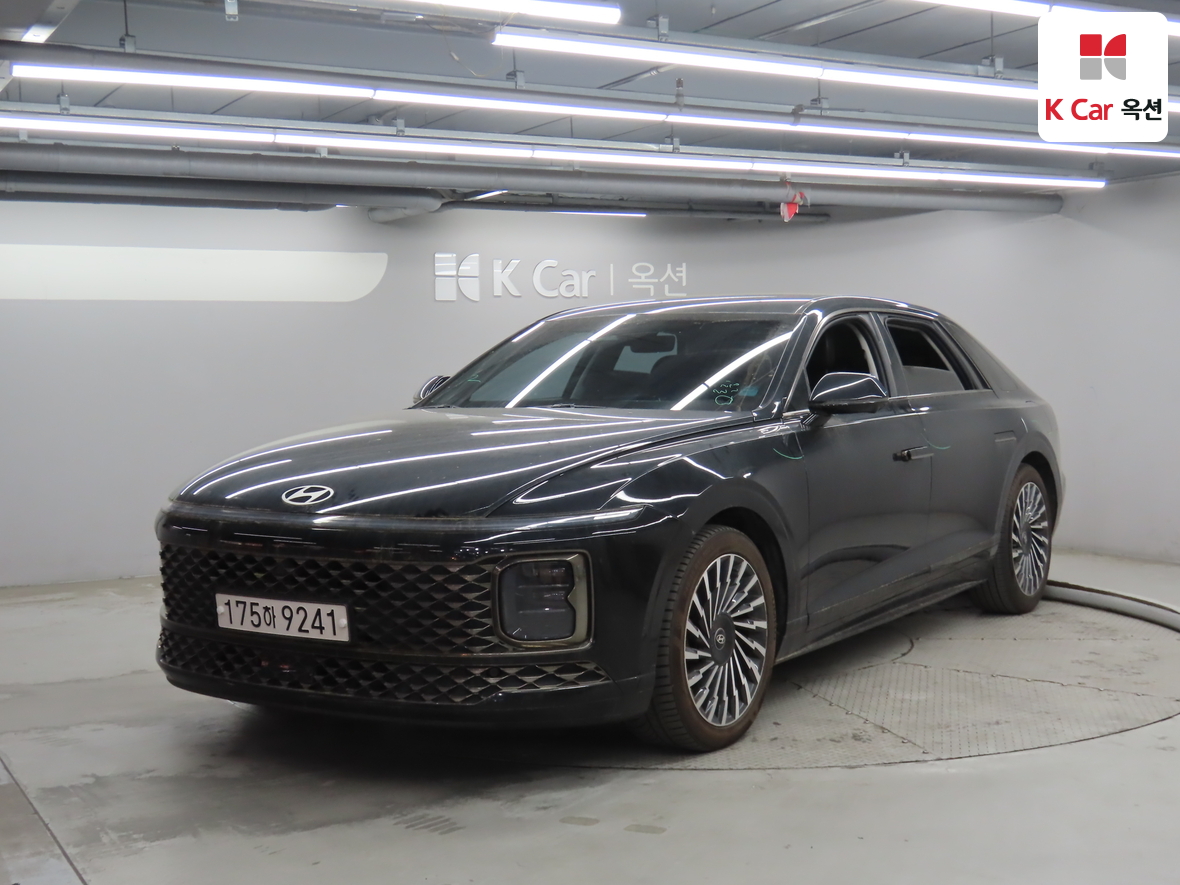 هيونداي أزيرا 2023 - صورة 1