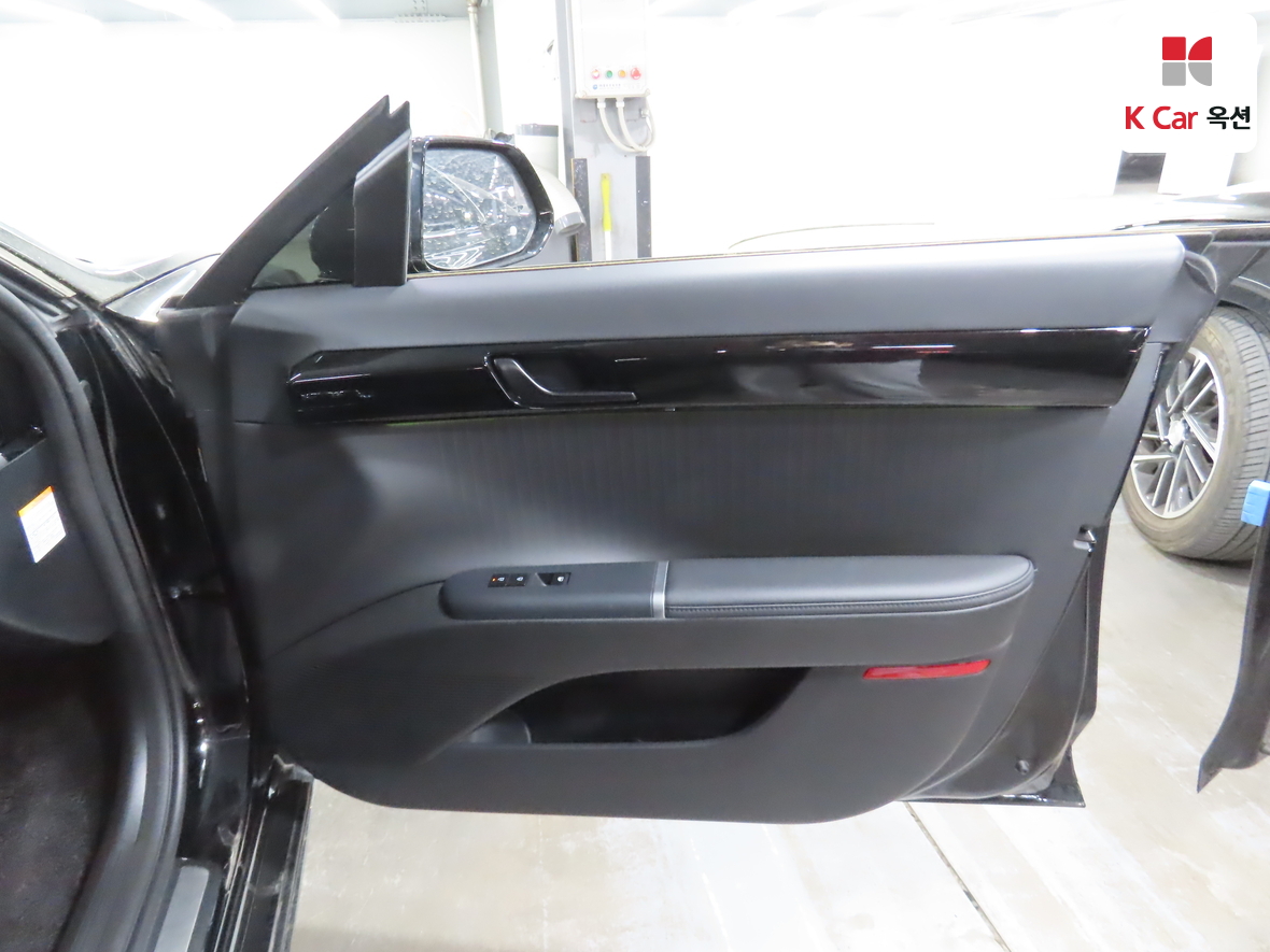 هيونداي أزيرا 2023 - صورة 31