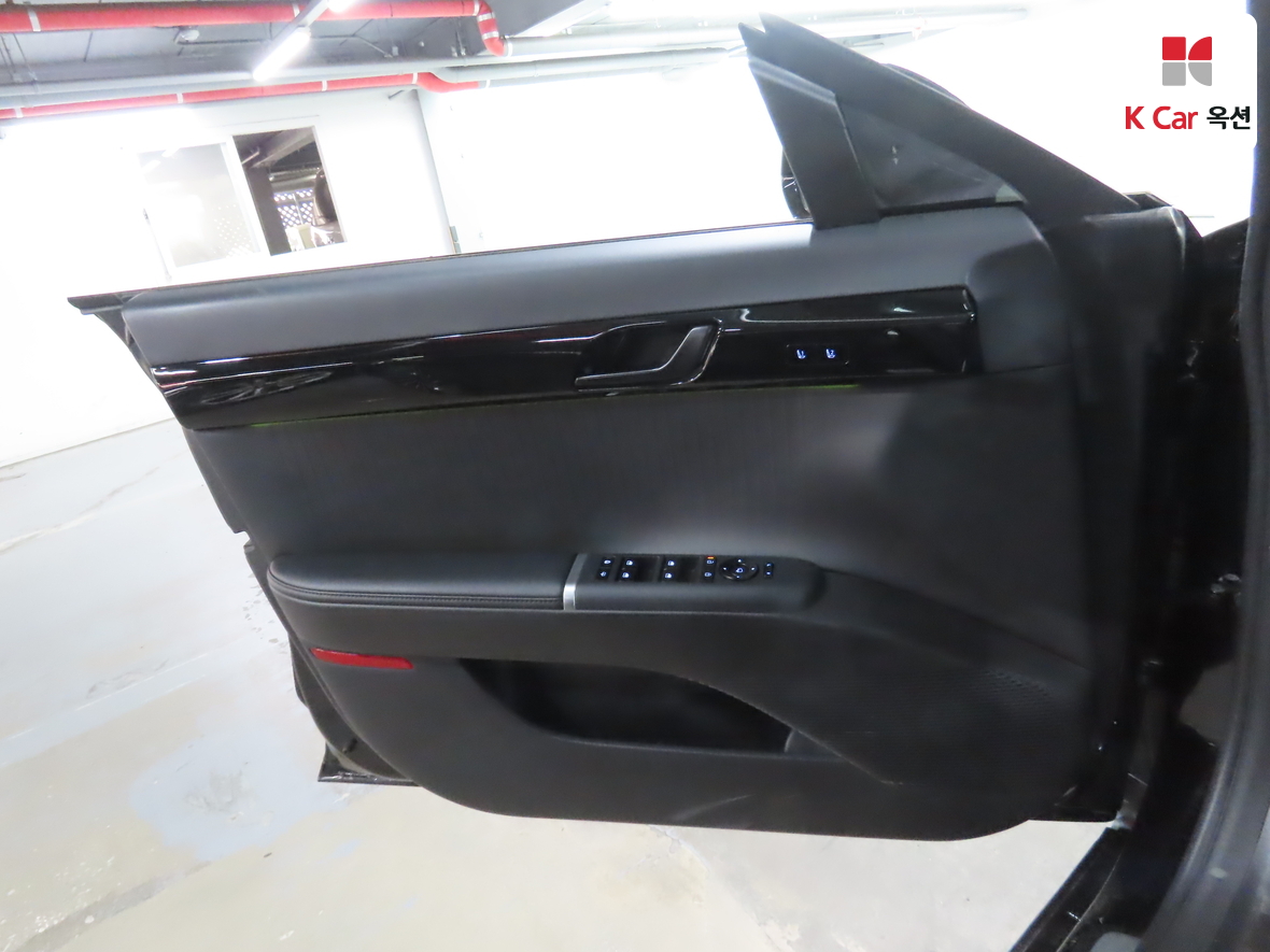 هيونداي أزيرا 2023 - صورة 8