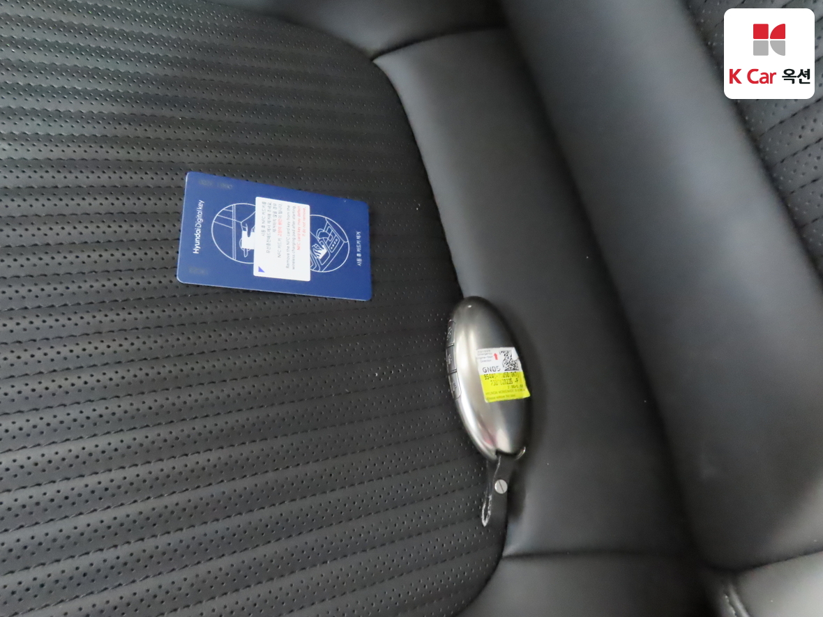 هيونداي أزيرا 2023 - صورة 18