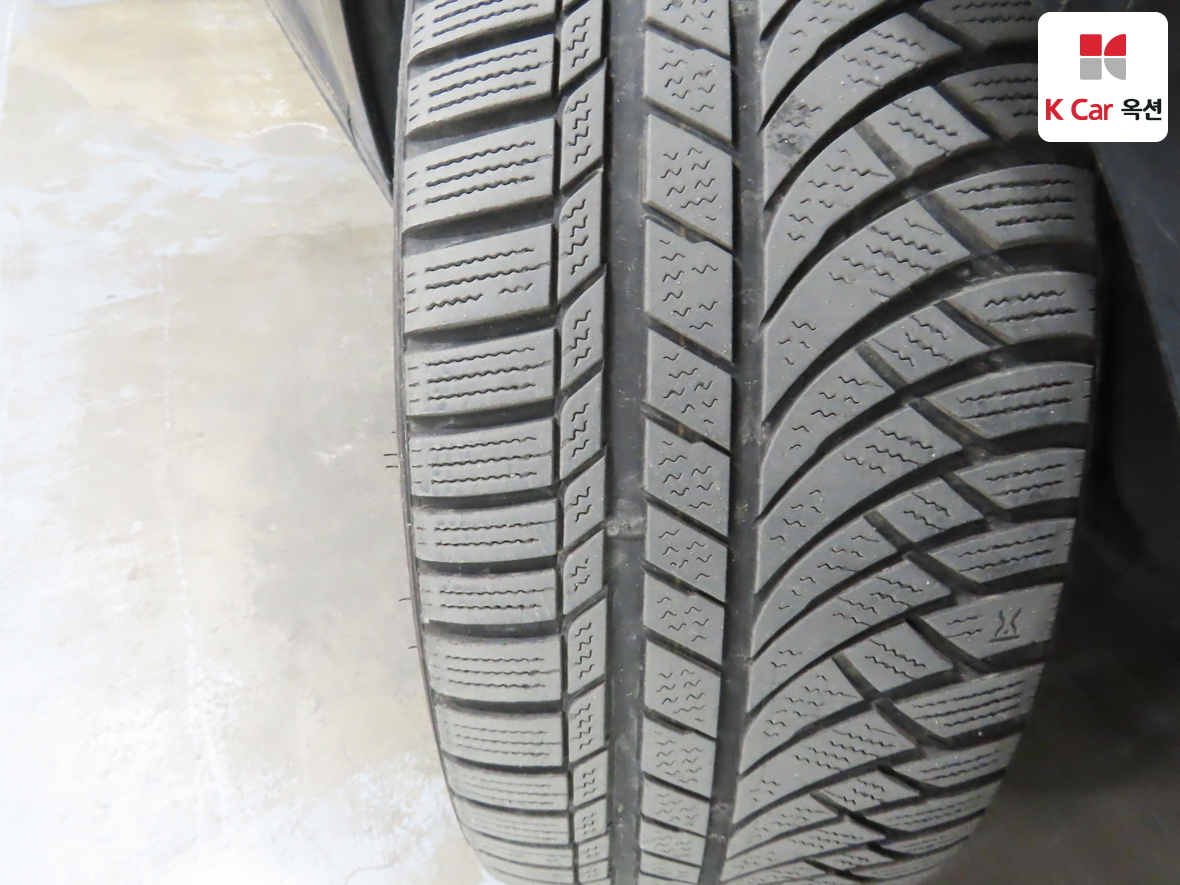 هيونداي أزيرا 2023 - صورة 34