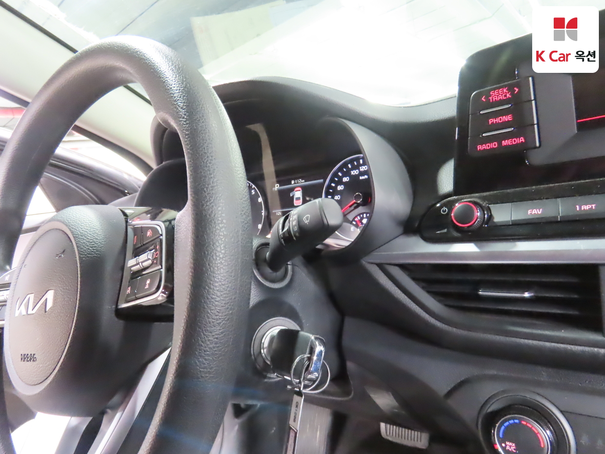 Kia K3 2022 - Image 11