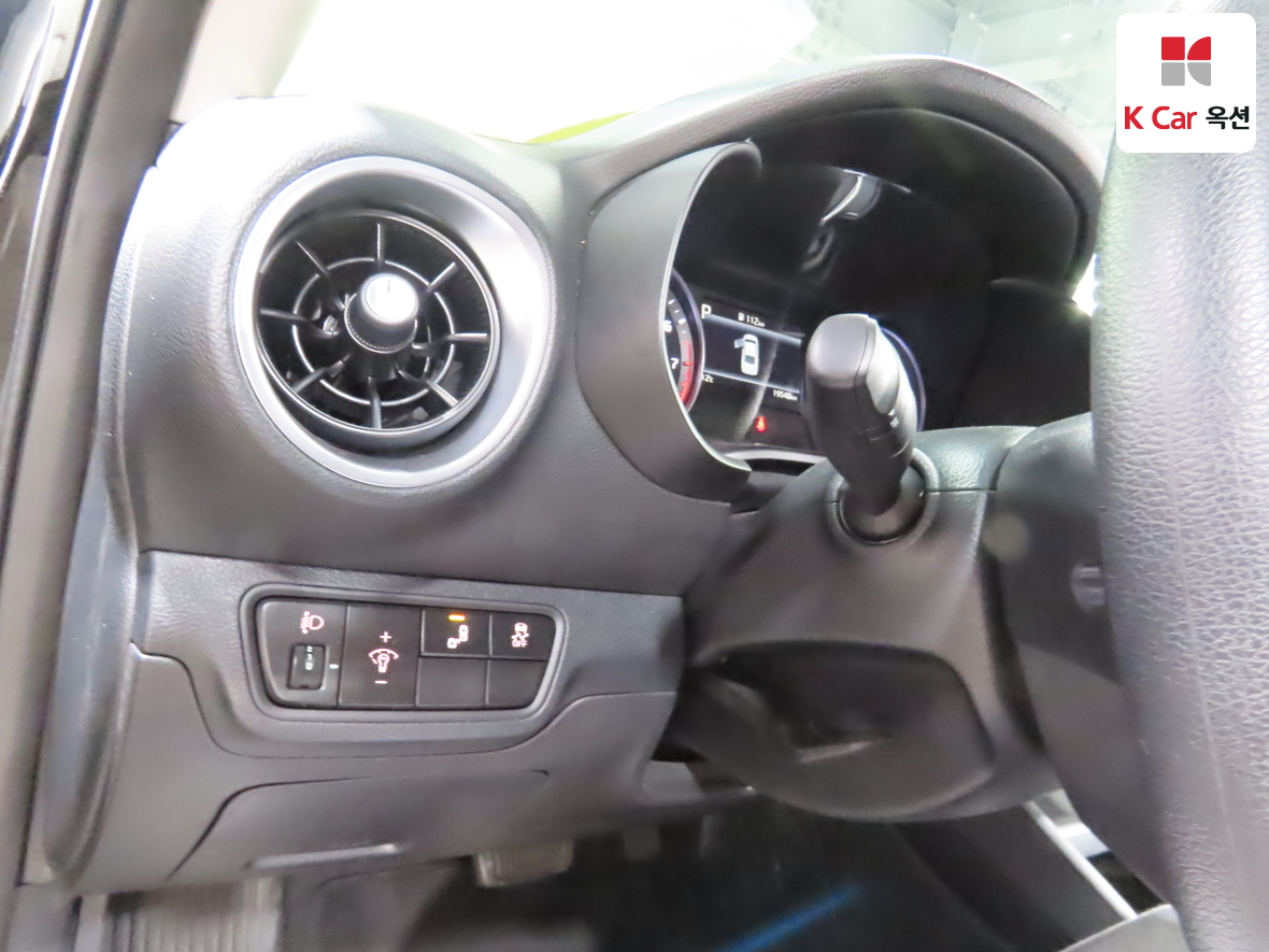 Kia K3 2022 - Image 9