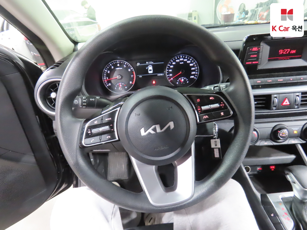 Kia K3 2022 - Image 10