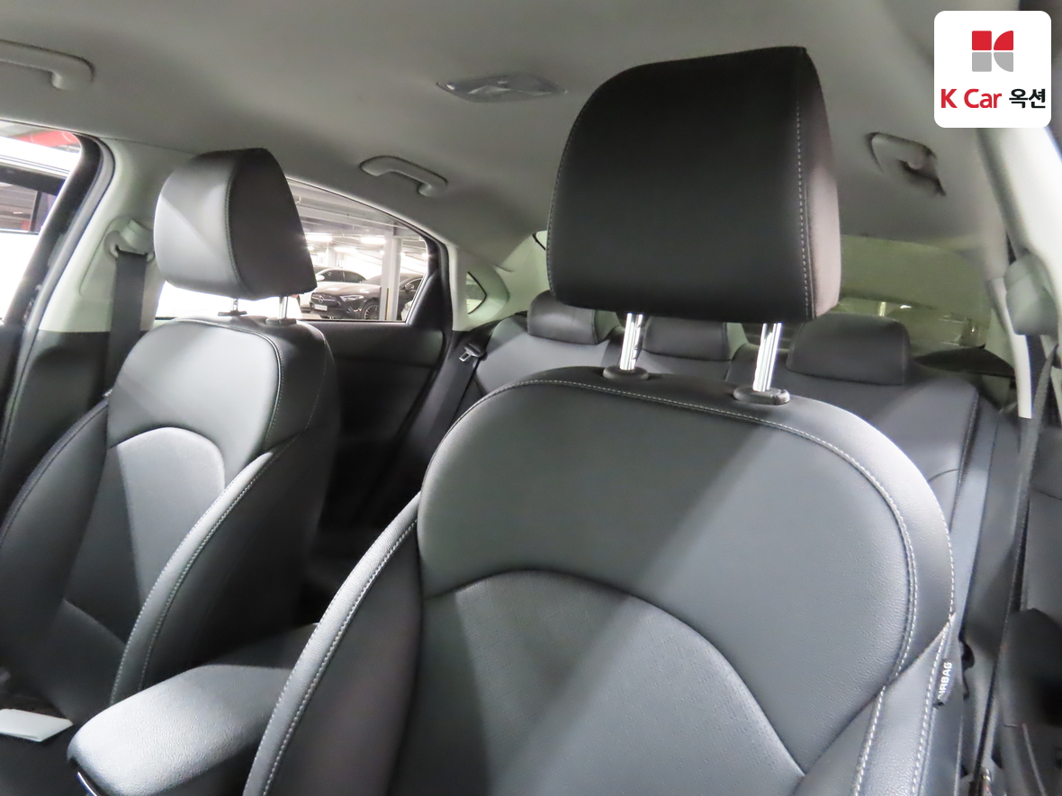 Kia K3 2022 - Image 19