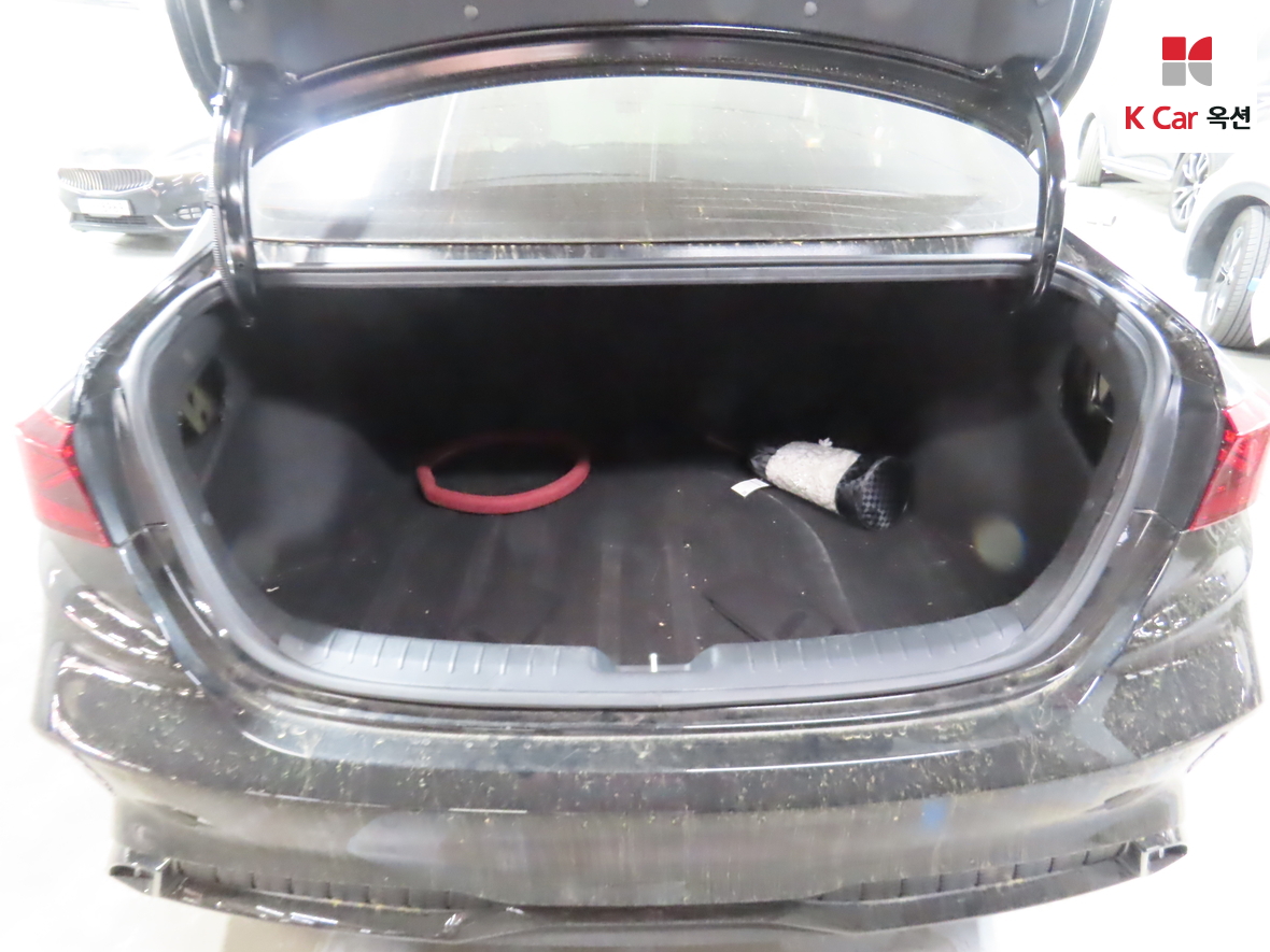 Kia K3 2022 - Image 25