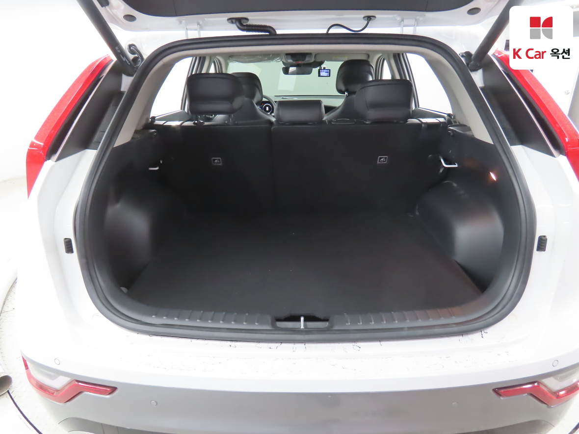 Kia Niro 2024 - Image 25