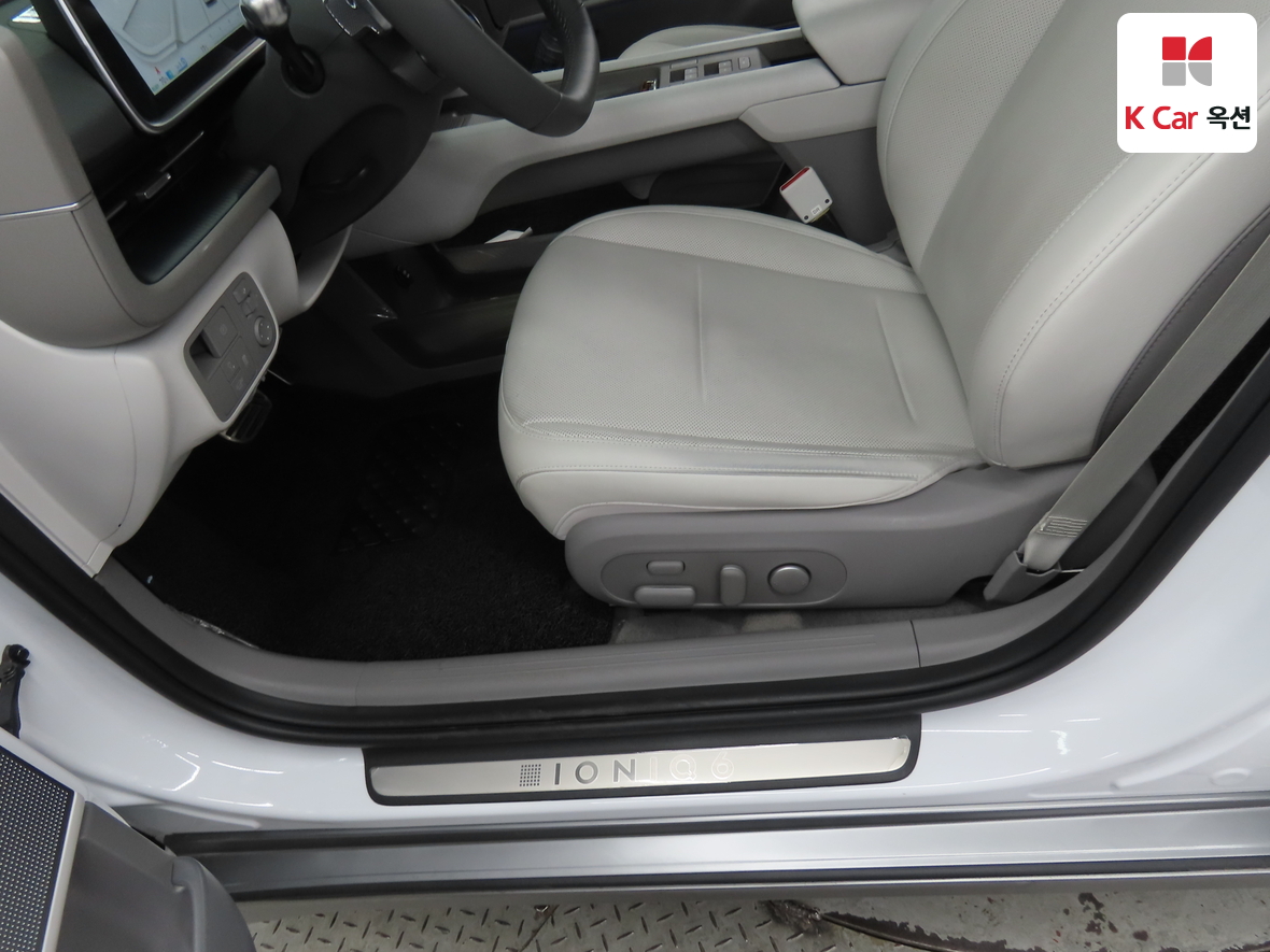 Hyundai Ioniq 6 2023 - Image 18