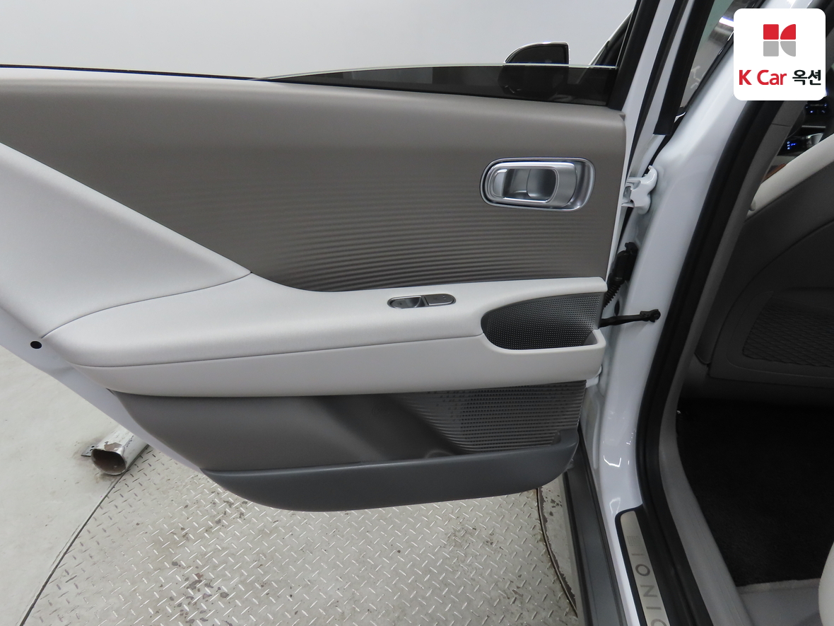 Hyundai Ioniq 6 2023 - Image 22