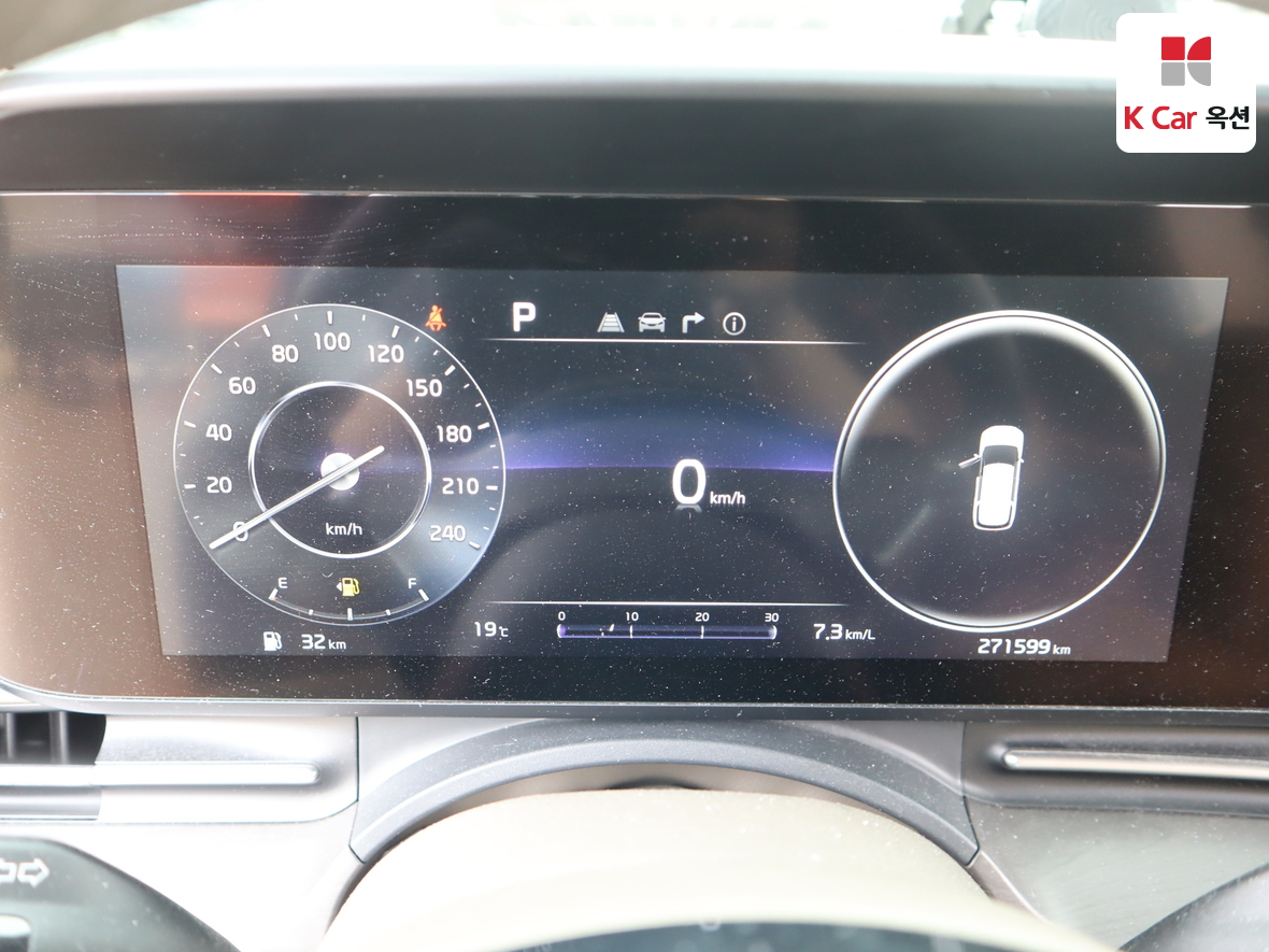 Kia Carnival - 5