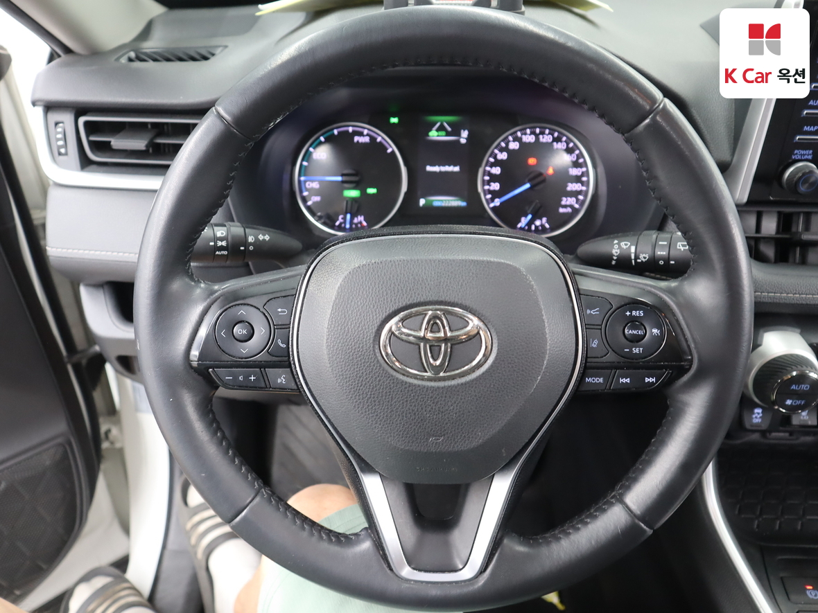 TOYOTA RAV4 - 10