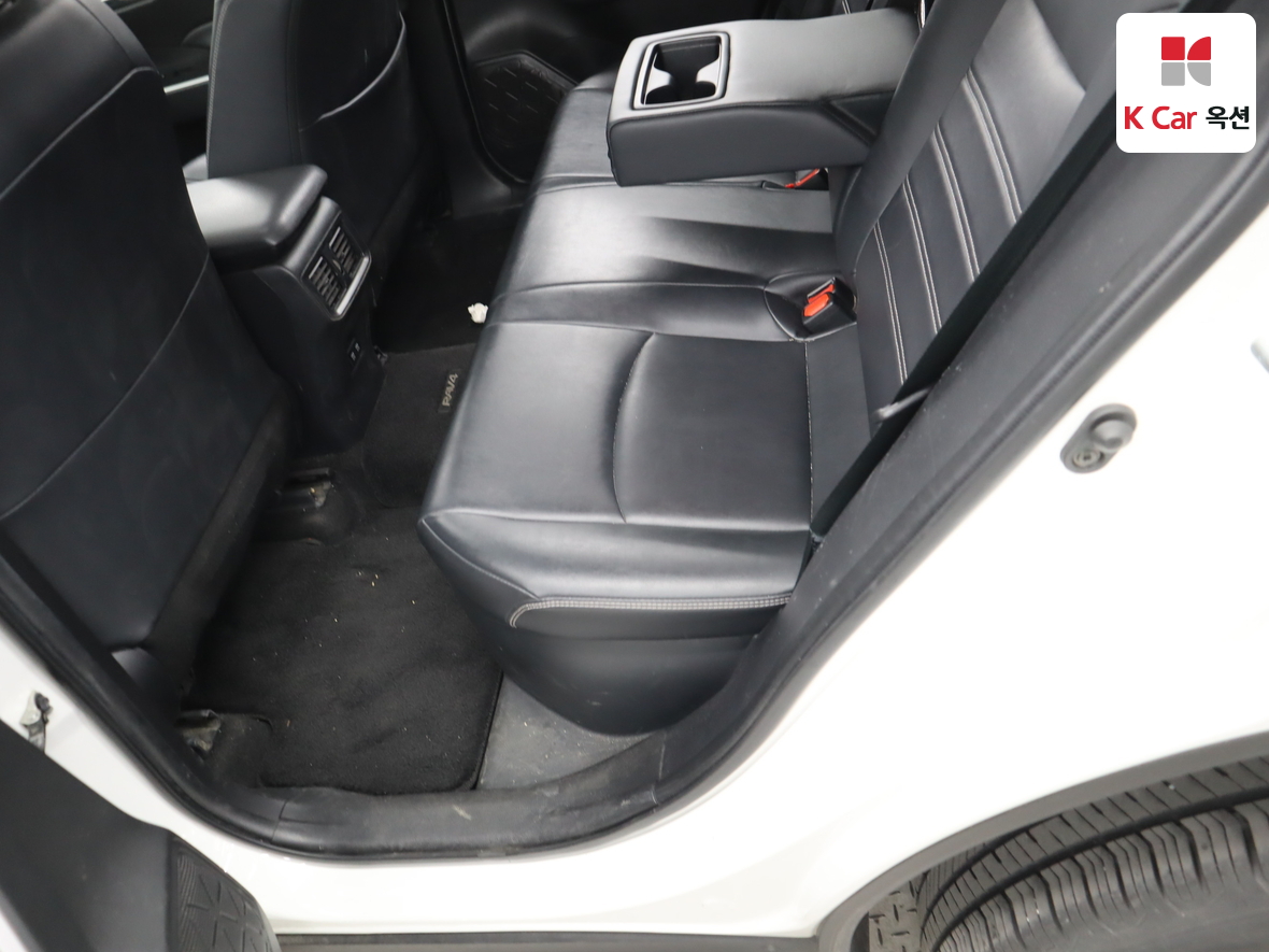 TOYOTA RAV4 - 24