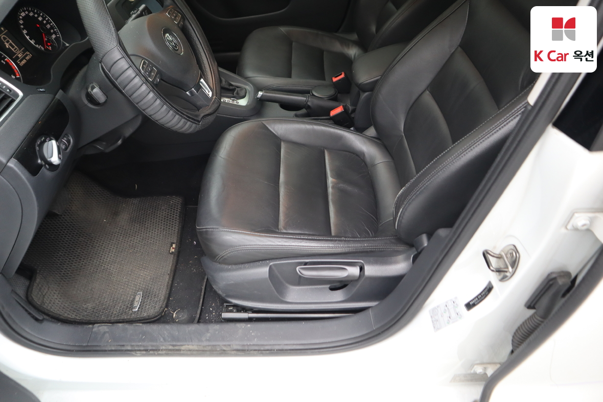 Volkswagen Jetta - 19
